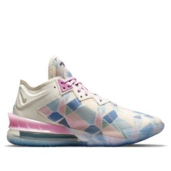 Nike LeBron 18 - Ventilation Naturelle Performante
