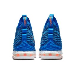 Nike LeBron 15 - Stabilisation Avancée Préventive