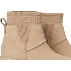 UGG Moxy Chelsea Boots B0DPRP7N8J Intemporel