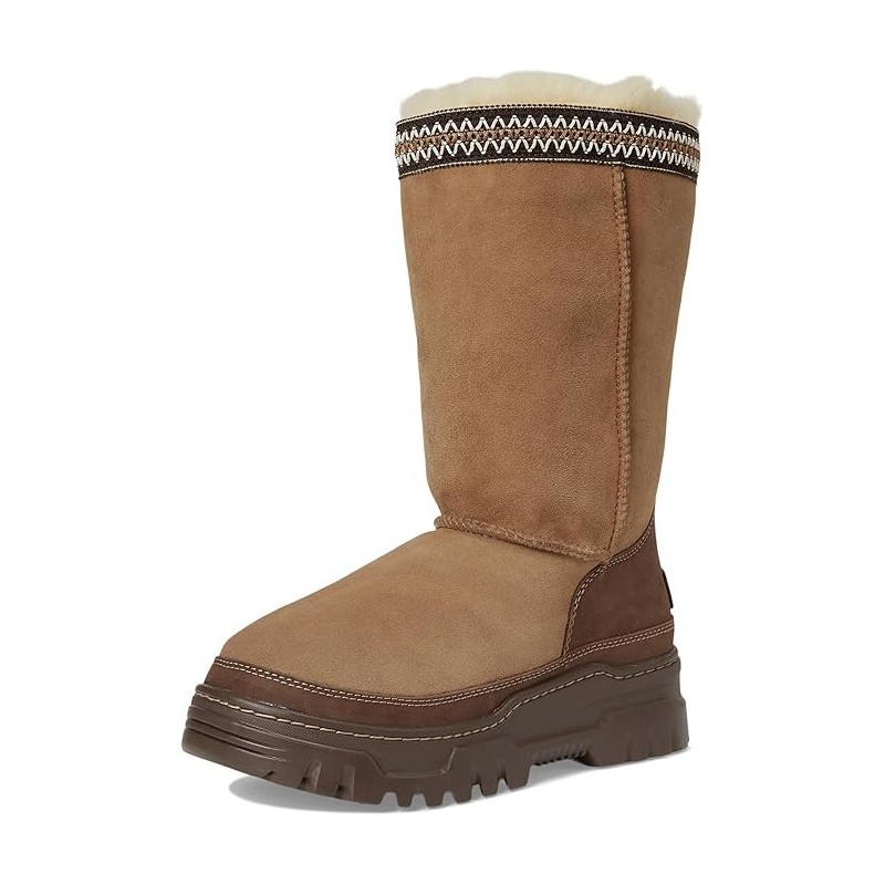 Bottes UGG Trailgazer Élégance Sportive Dynamique